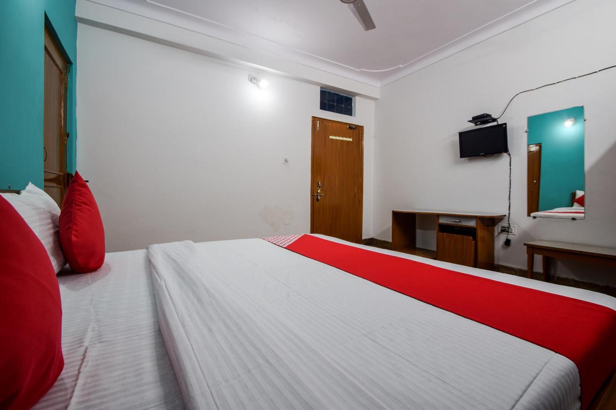 Hotel O Vip Udaipur Bagian luar foto